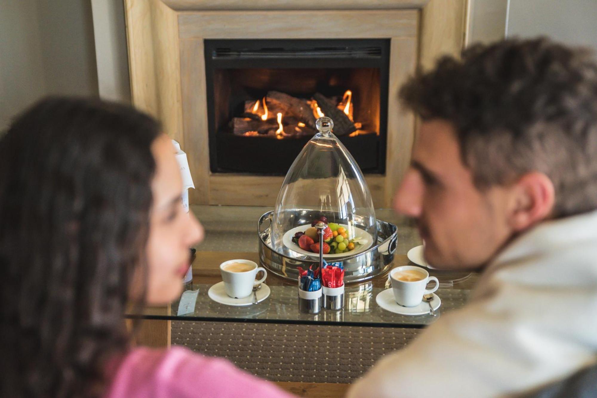 Hotel Asara Wine Estate &