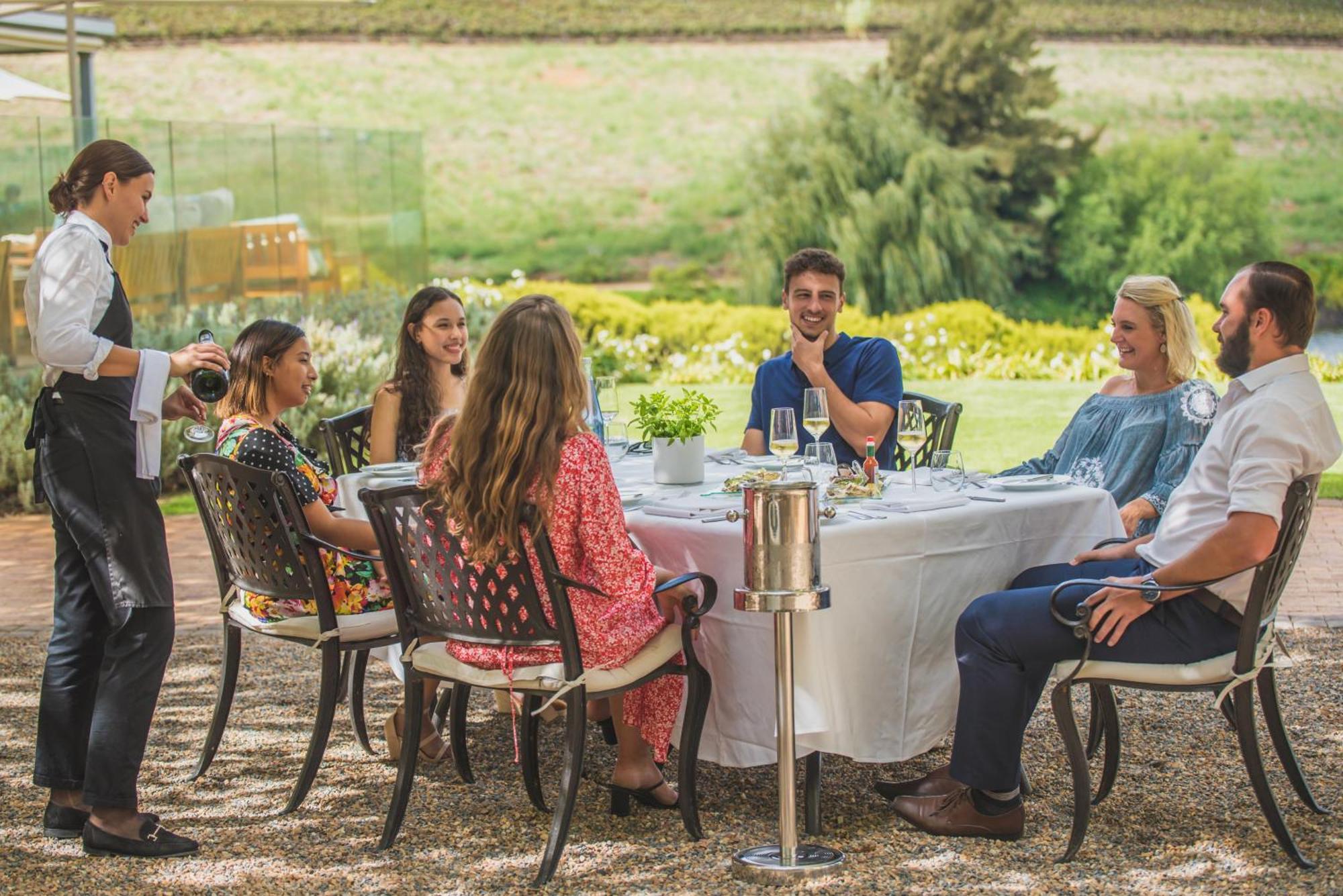 Asara Wine Estate & 5*